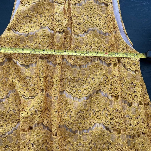 Love Fire Lace Tank with Small Stand Up Collar - Size S/P - Mustard Yell… - Picture 12 of 12